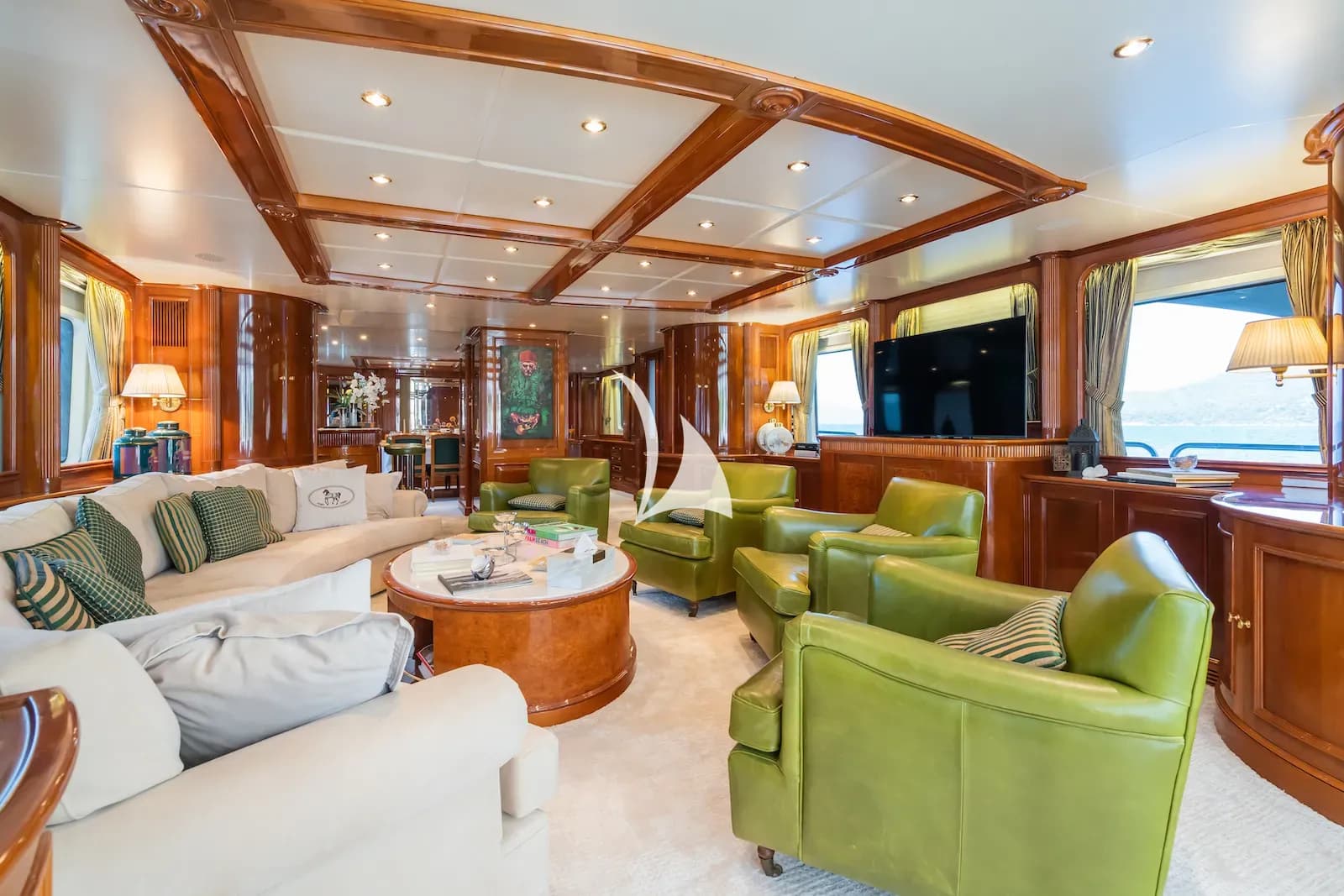 AMADEA — photo 4