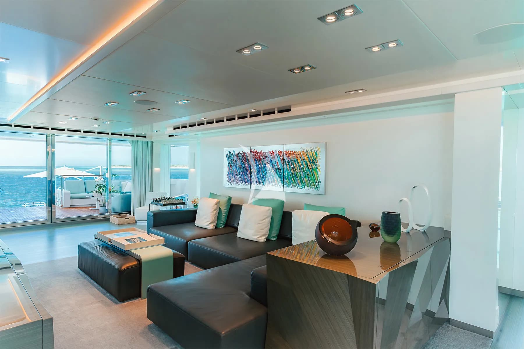 HOME — photo 5