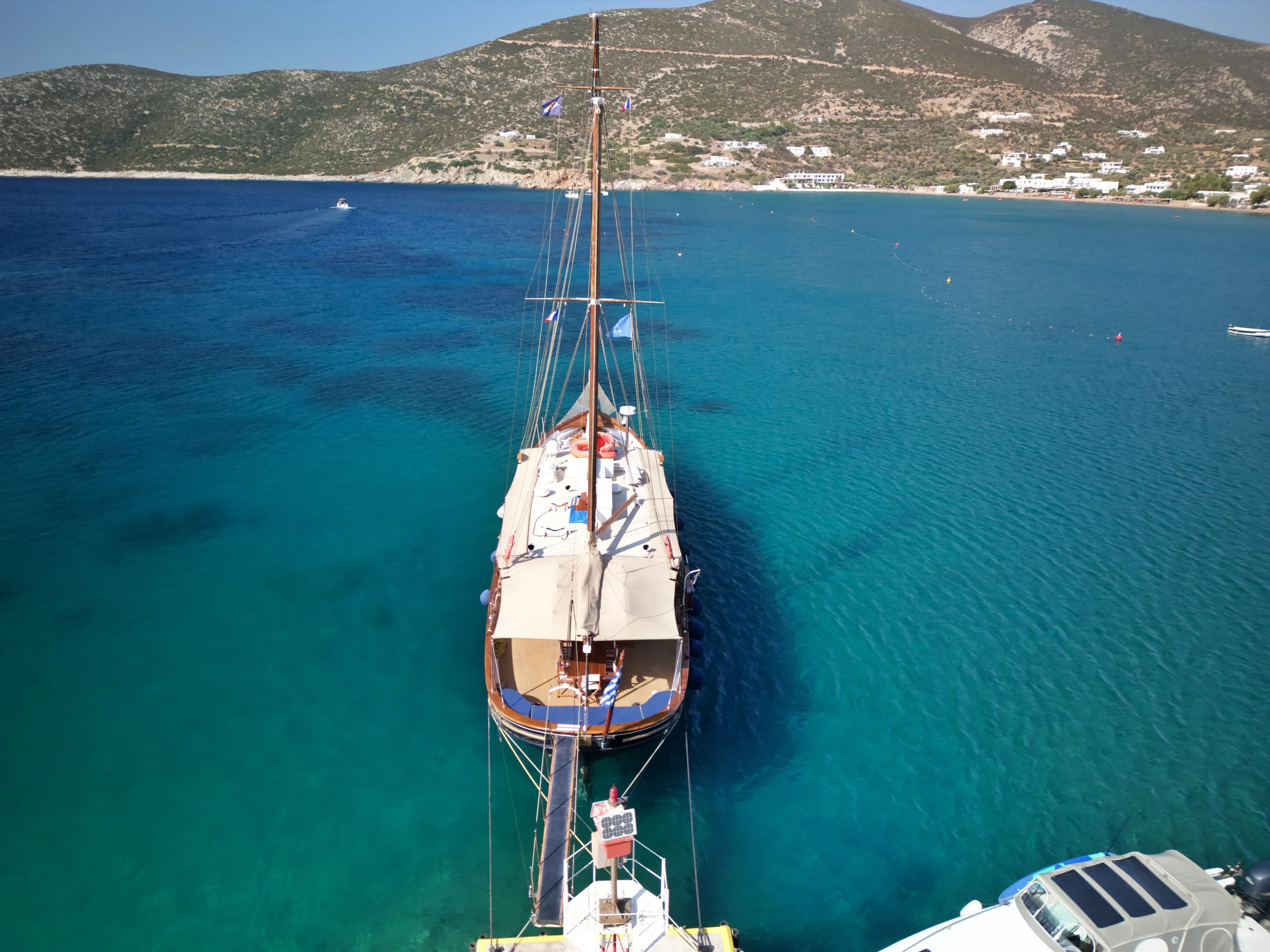 Aphrodite — photo 2