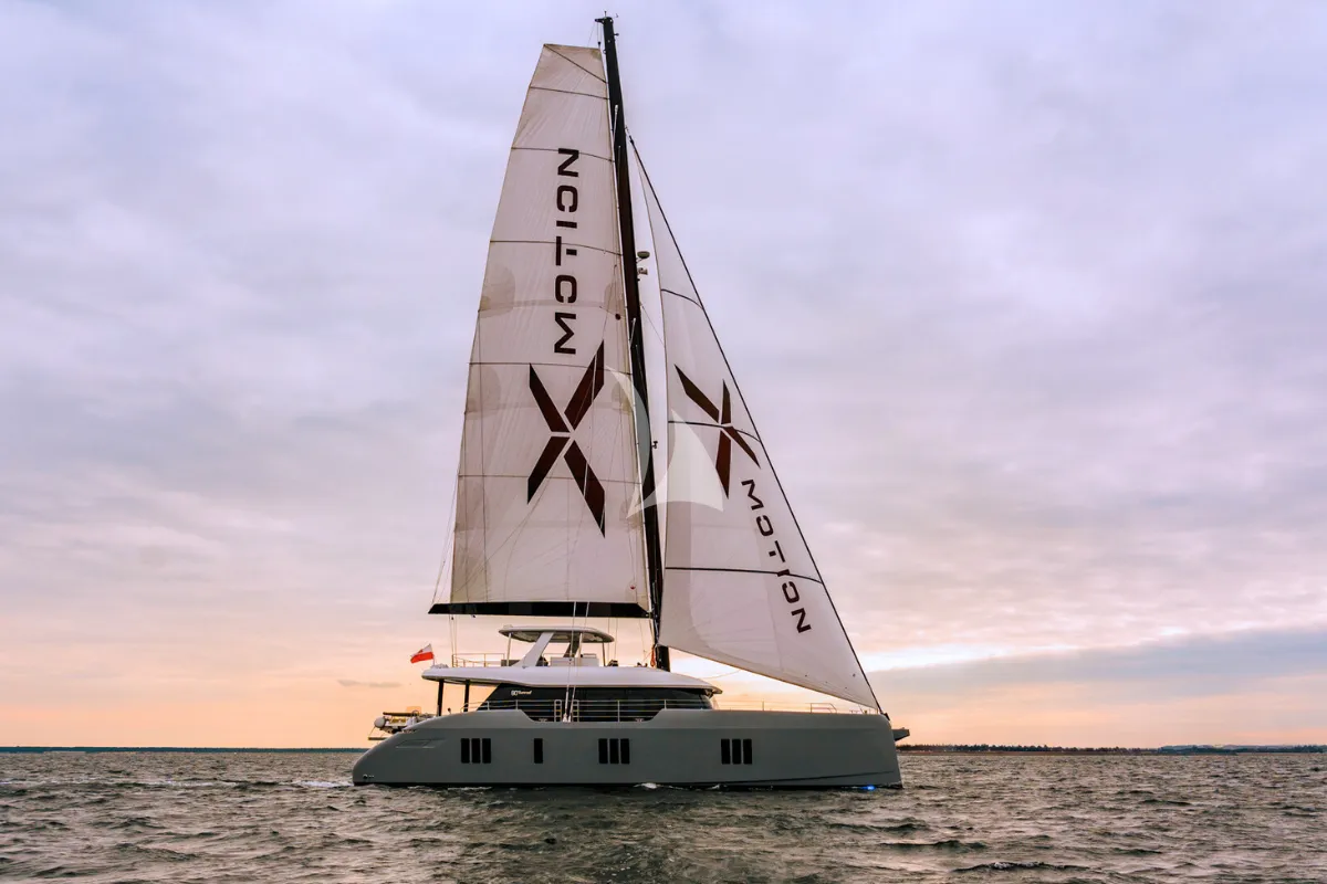 XMOTION — photo 1