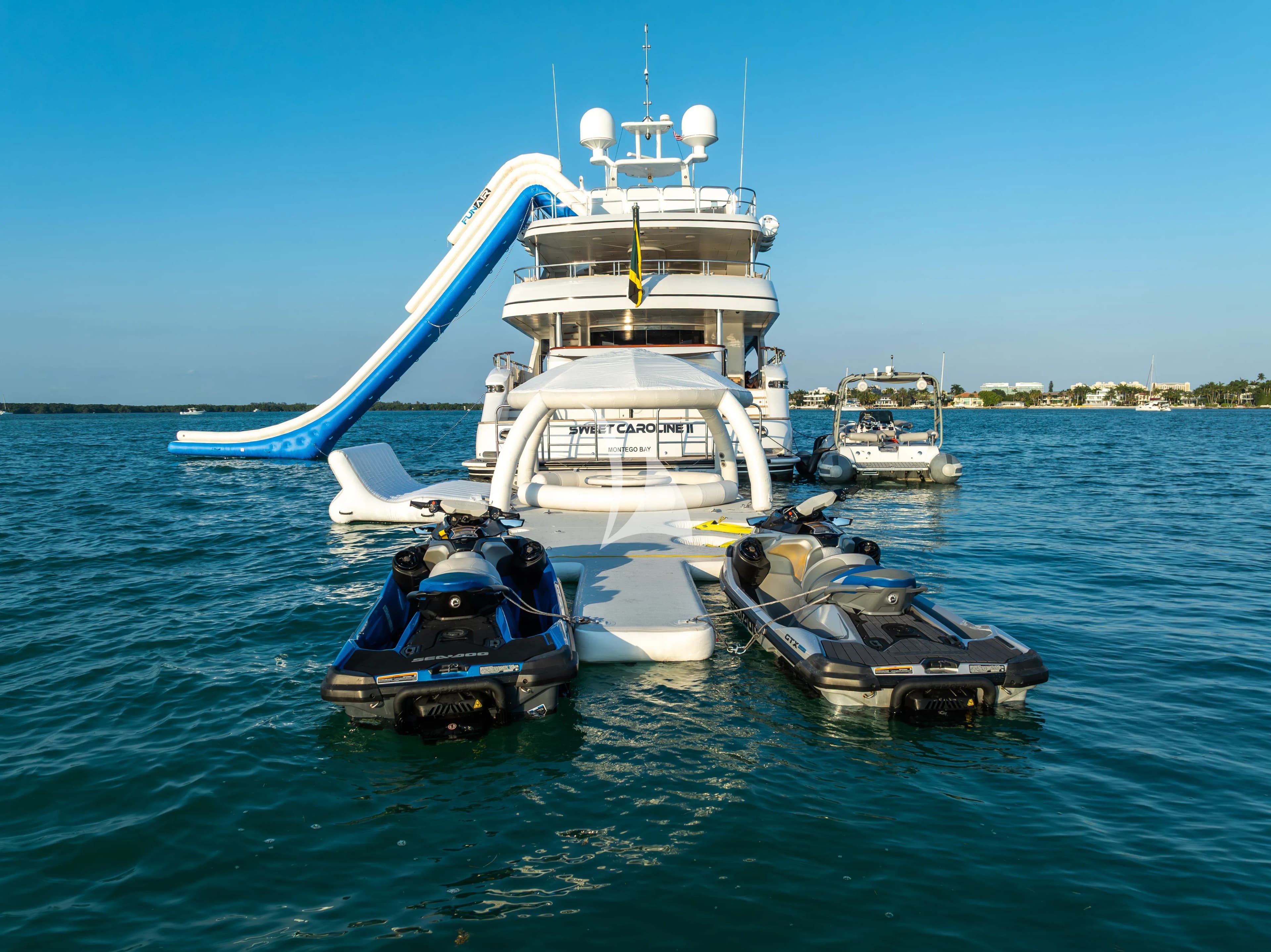 SWEET CAROLINE II — photo 4