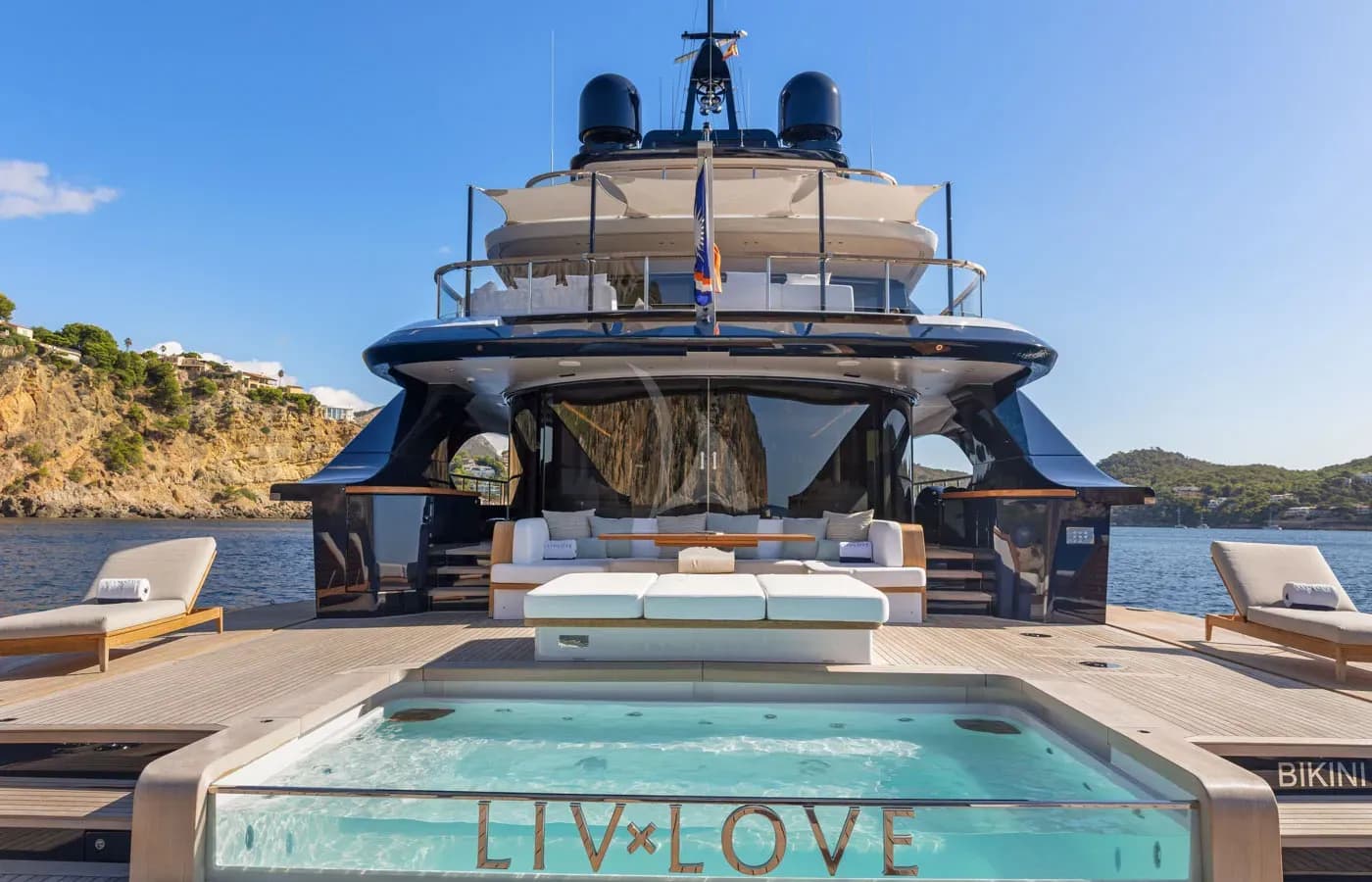 LIV LOVE — photo 4