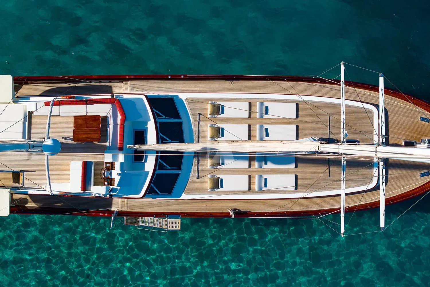 SERENITY 86 — photo 2