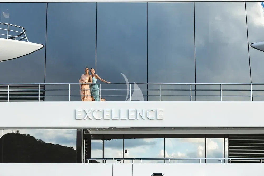 EXCELLENCE — photo 4