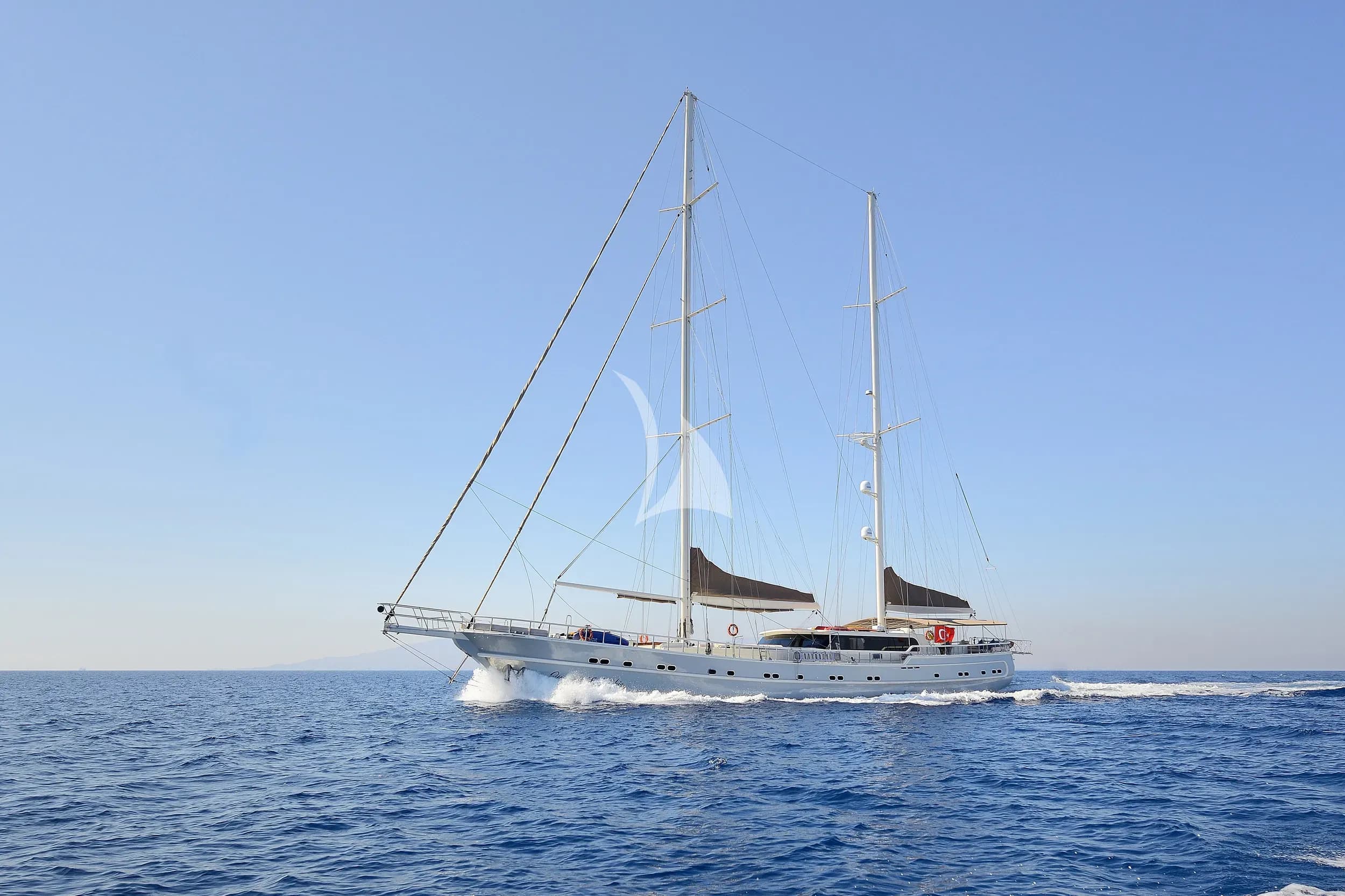 QUEEN OF SALMAKIS — photo 4